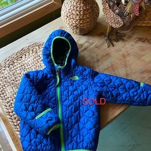 **SOLD** The North Face Royal/Blue/Print Reversible Toddler Coat